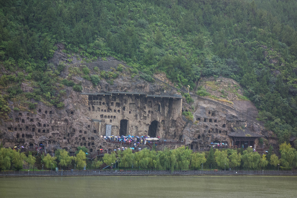 Longmen-Grotten bei Luoyang / Henan / China