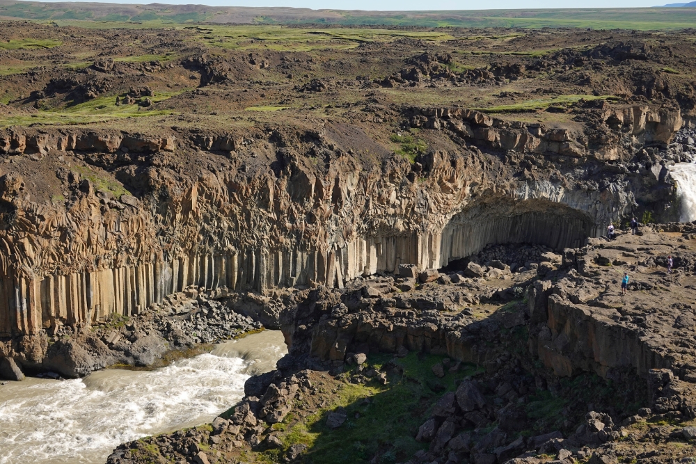 Basaltsäulen am Aldeyjarfoss (Nordisland)