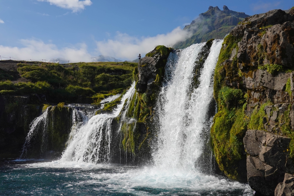 Kirkjufoss bei Grundarfjörður - an der Nordküste von Snæfellsnes (Island)