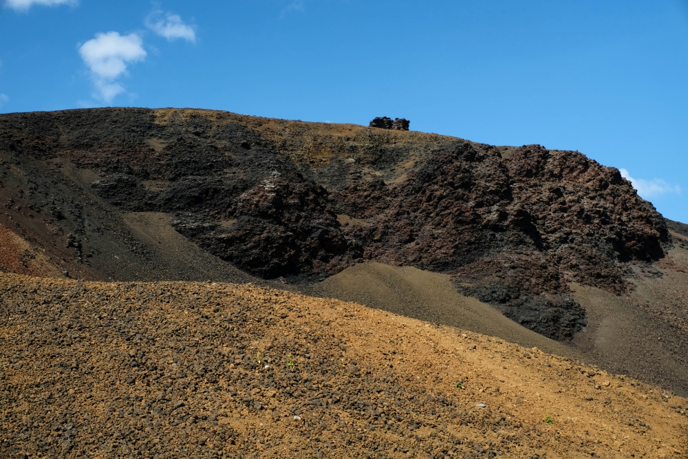 Lavareste am Saxhóle-Krater - an der Westküste von Snæfellsnes (Island)