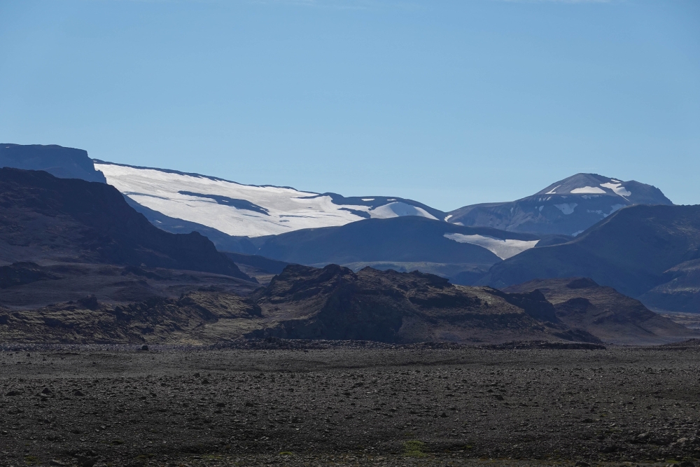 Blick vom Kaldidalur ins Þórisdalur zwischen Geitlandsjökull und Þórisjökull (westliches Hochland von Island)