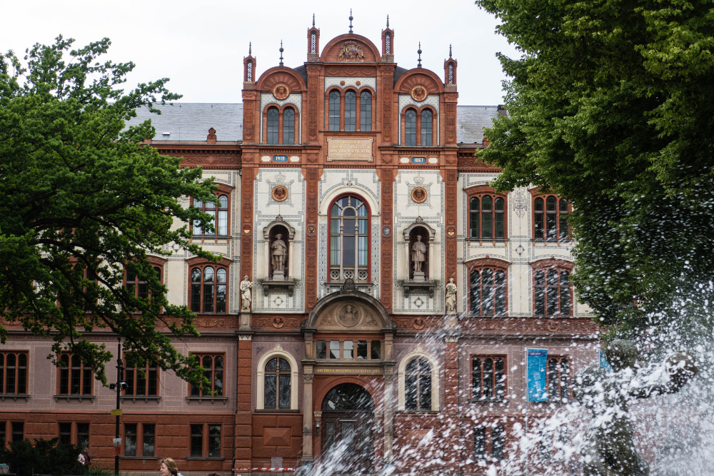 Universitätsgebäude in Rostock