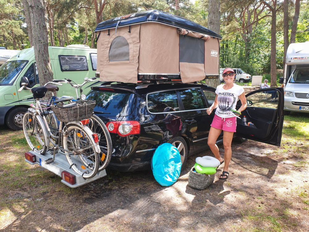 unser Stellplatz im Regenbogen-Camp in Prerow